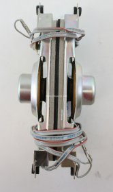 Philips 37PF5521D/10 - Speakers - 242226400583 - 15W 8Ohm